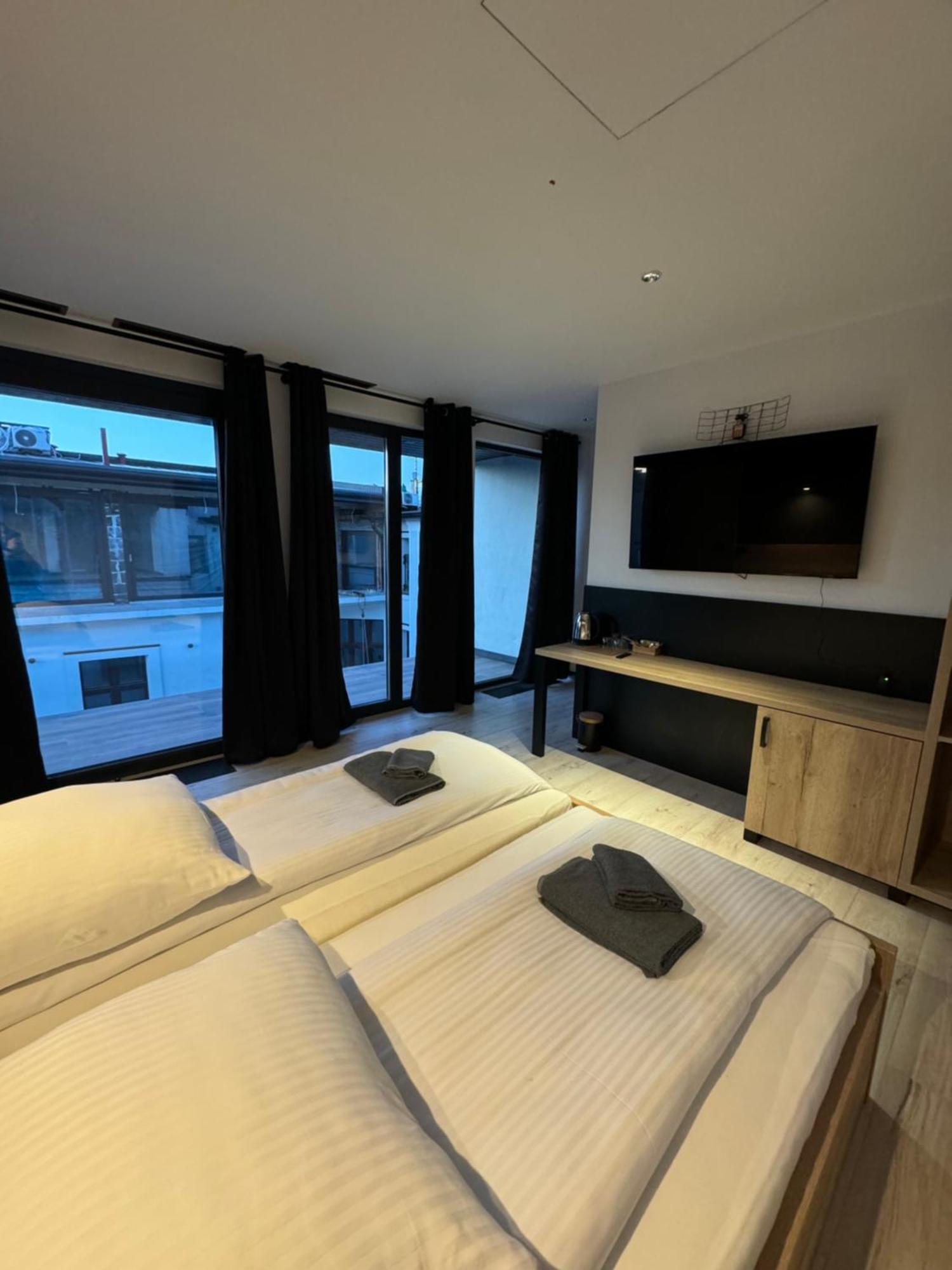 Aparthotel Lodz 55 Piotrkowska Esterno foto
